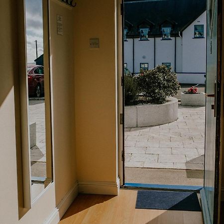 The Wooden House Hotel Kilmore Quay Bagian luar foto