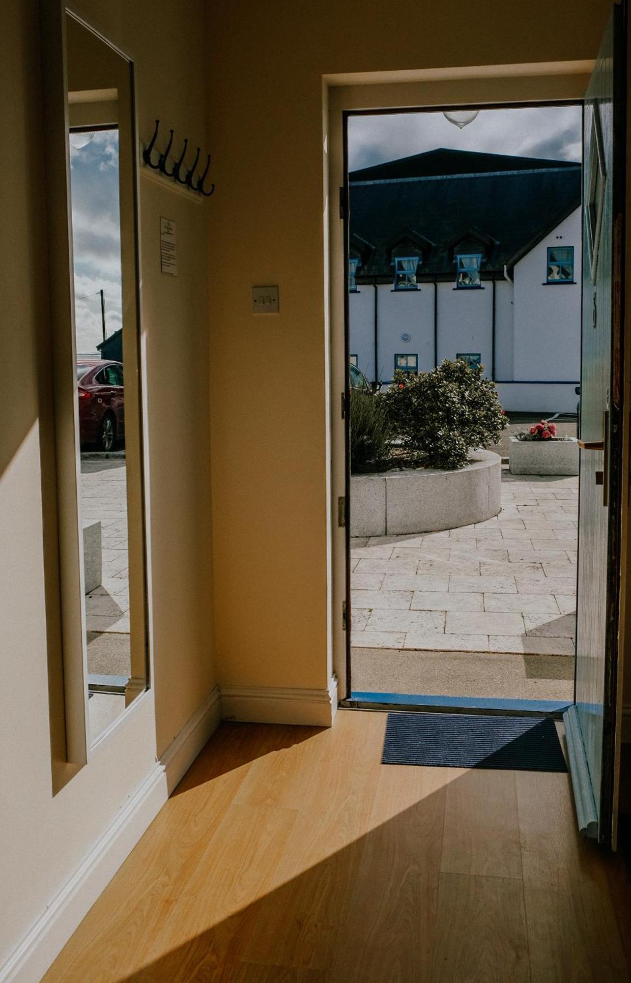 The Wooden House Hotel Kilmore Quay Bagian luar foto